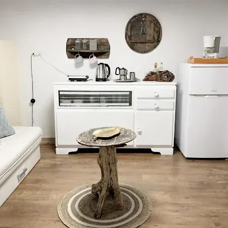 بيت للعطل Filich Experience لابين